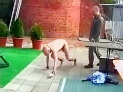 Master drills his man, iag